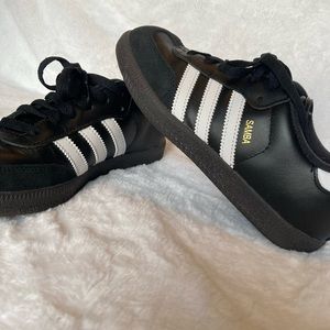 Adidas Samba Classics
